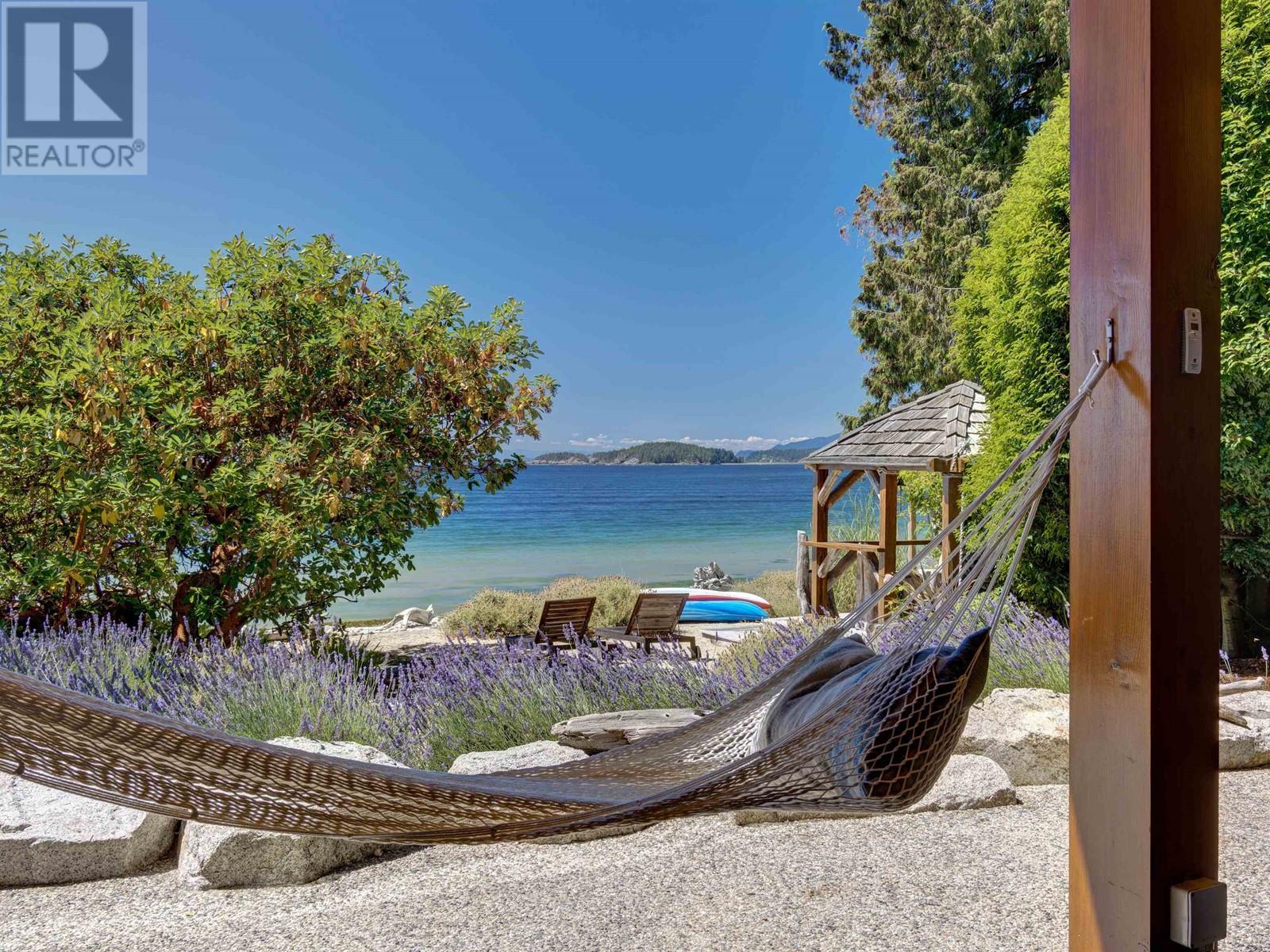 4865 Sunshine Coast Highway, Sechelt, British Columbia  V7Z 0B6 - Photo 4 - R2875905