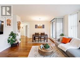 503 588 16th Street, West Vancouver, Ca