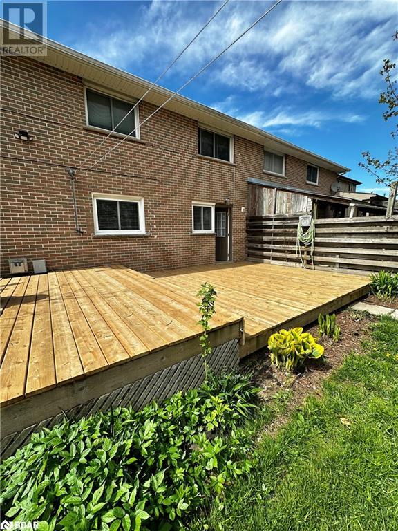 33 DAPHNE Crescent Unit# Lower, barrie, Ontario