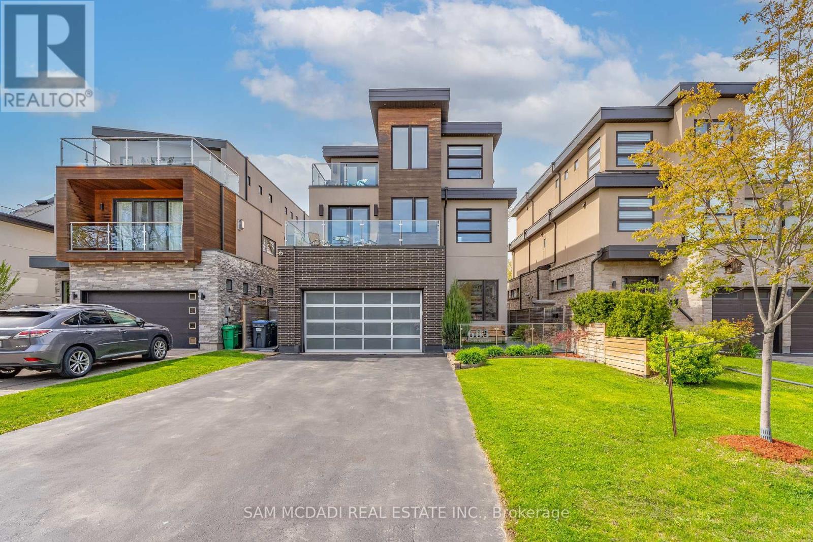 685 MONTBECK CRESCENT, mississauga, Ontario