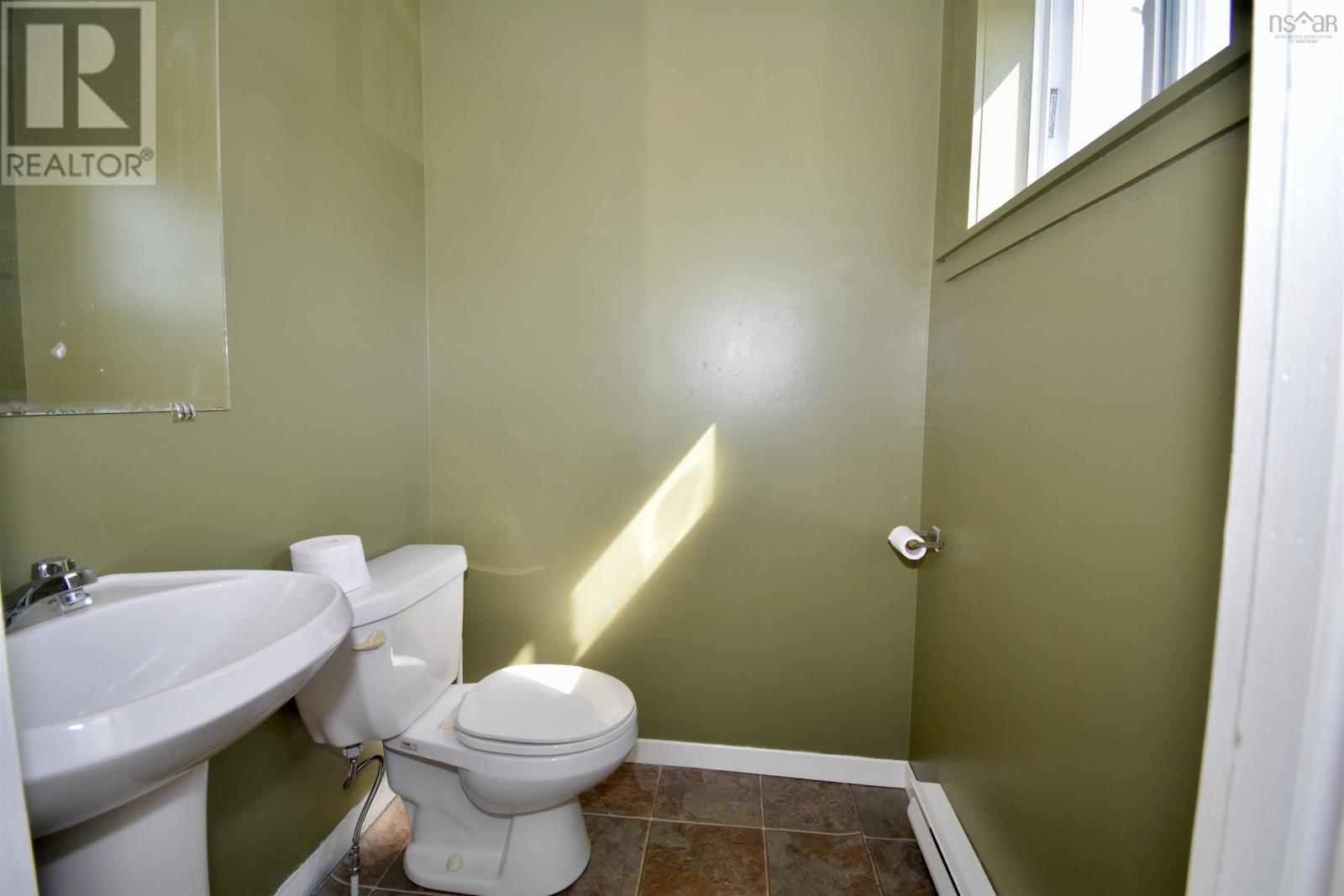 42 Warwick Street, Digby, Nova Scotia  B0V 1A0 - Photo 15 - 202314495