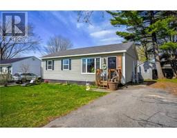 40 Clearview Avenue, Fredericton, Ca