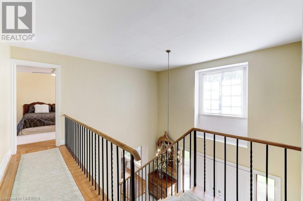 1527 Green Glade Court, Mississauga, Ontario  L5J 1B6 - Photo 22 - 40573527