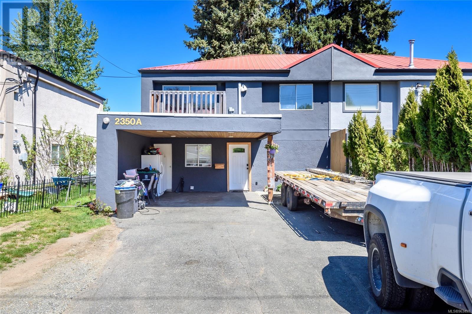 A 2350 Willemar Ave, courtenay, British Columbia