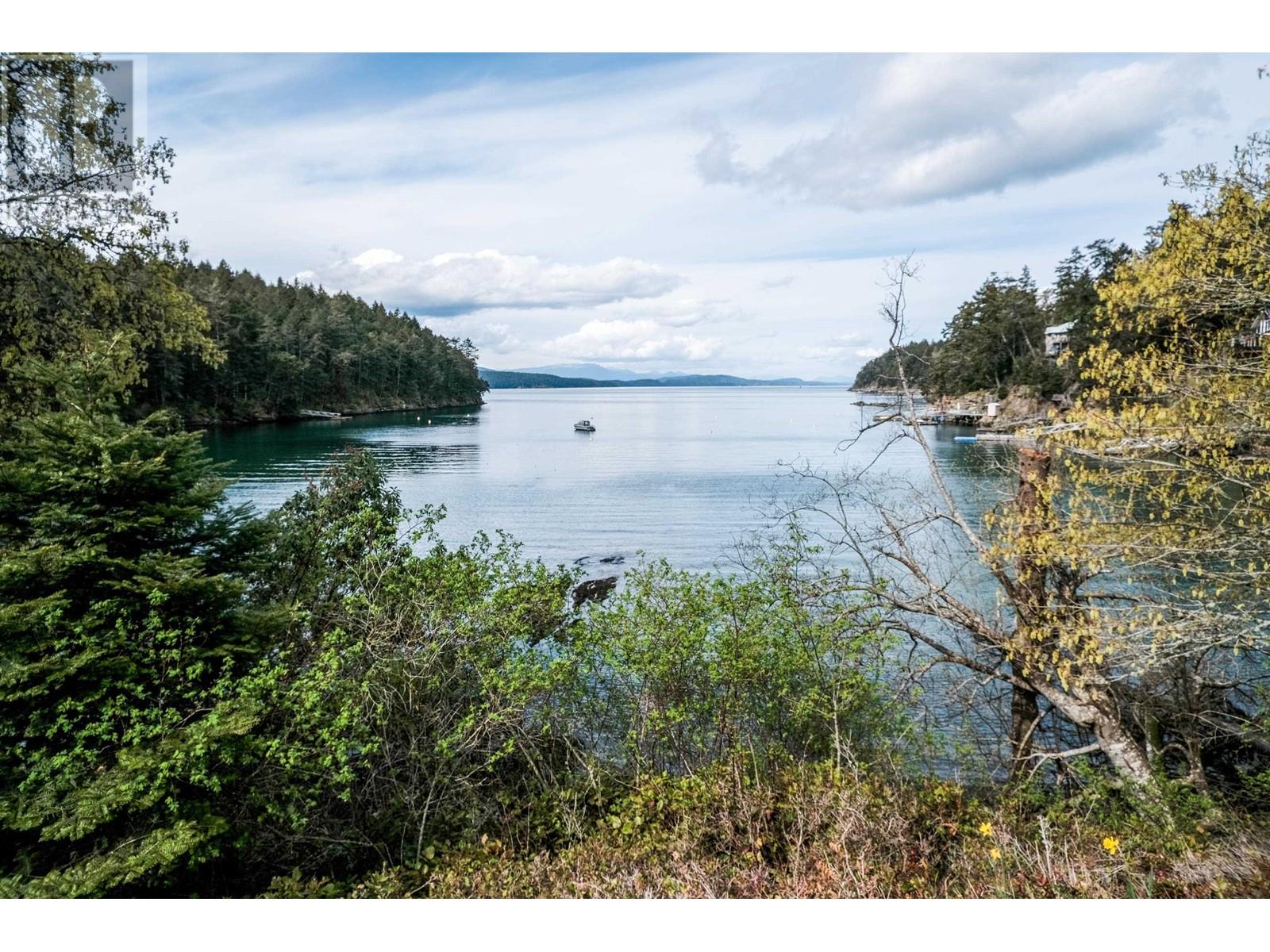 548 Dalton Drive, Mayne Island, British Columbia  V0N 2J2 - Photo 13 - R2881483