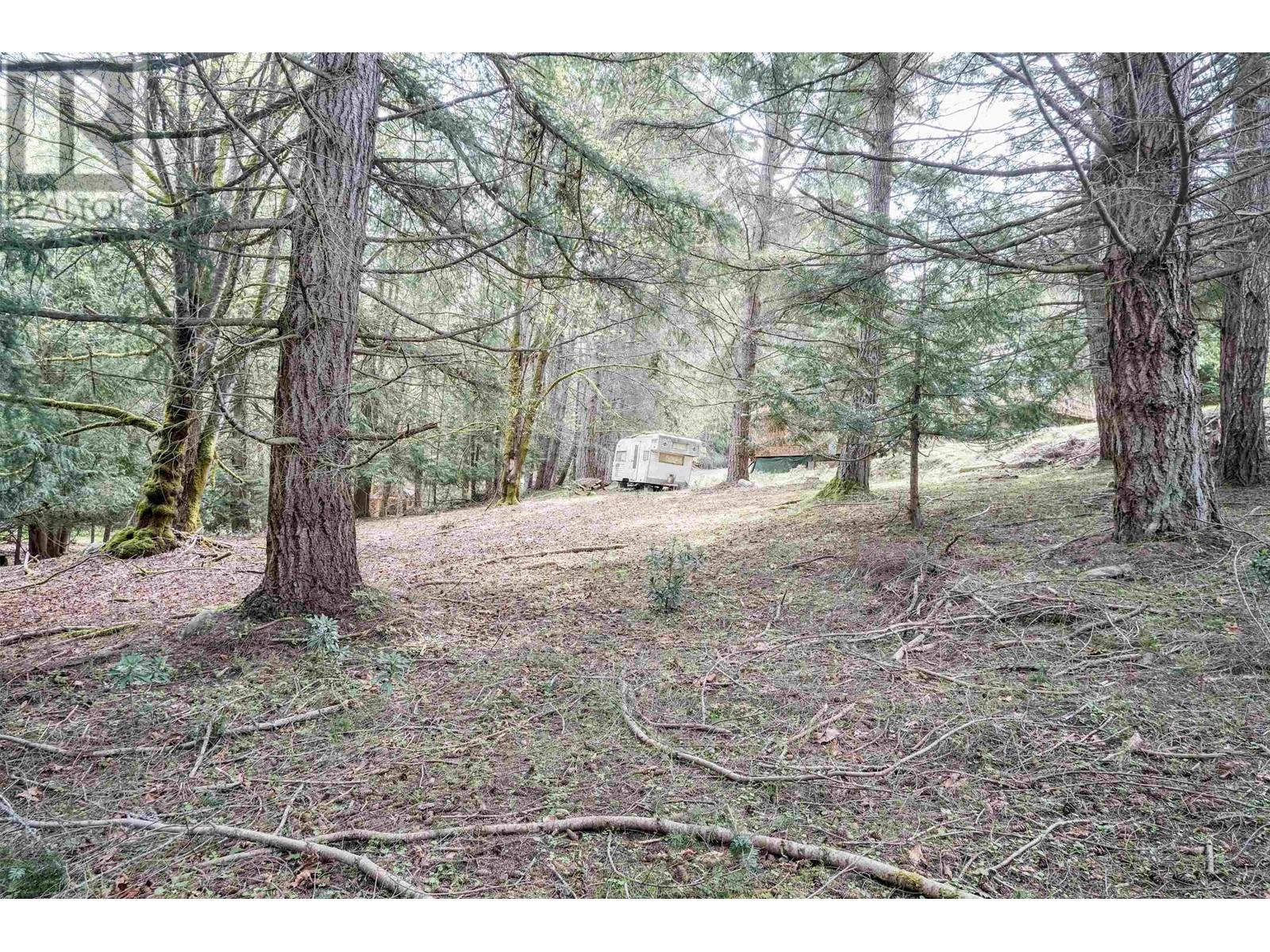 548 Dalton Drive, Mayne Island, British Columbia  V0N 2J2 - Photo 3 - R2881483