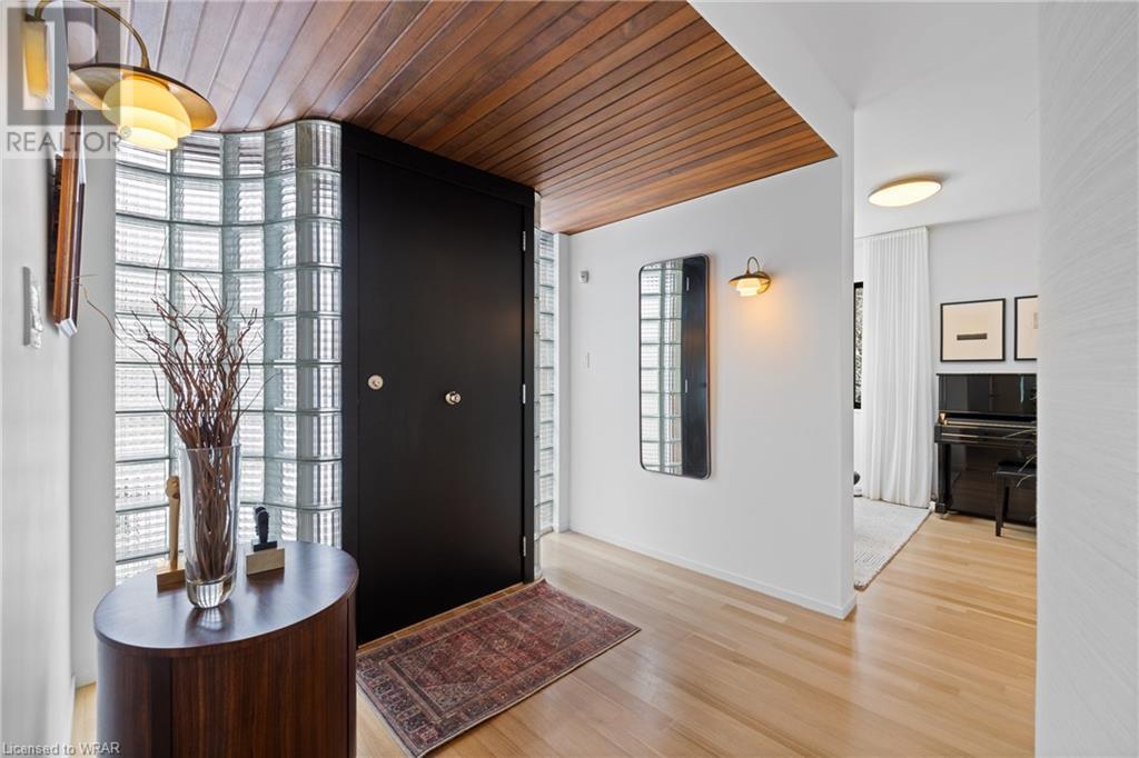 66 Metcalfe Street, Guelph, Ontario  N1E 4X6 - Photo 3 - 40584237