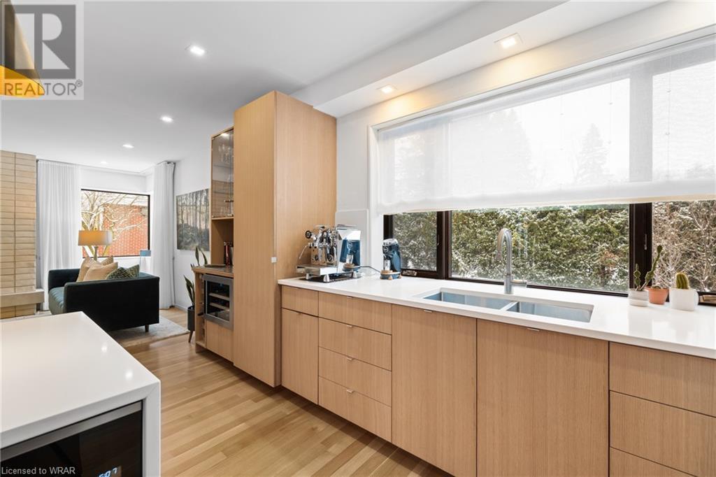 66 Metcalfe Street, Guelph, Ontario  N1E 4X6 - Photo 6 - 40584237