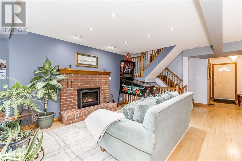 8 Willow Drive, Tiny, Ontario  L0L 1P0 - Photo 13 - 40587187