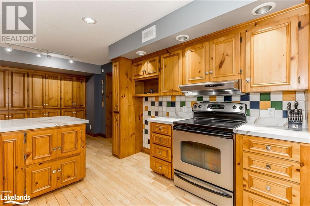 8 Willow Drive, Tiny, Ontario  L0L 1P0 - Photo 12 - 40587187
