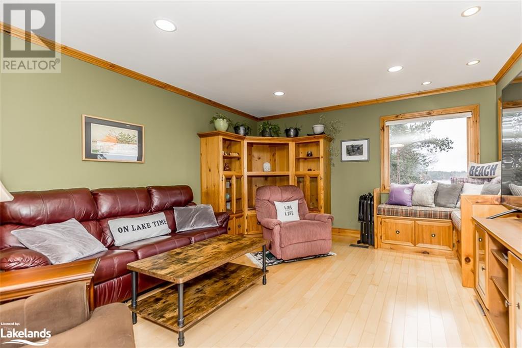 8 Willow Drive, Tiny, Ontario  L0L 1P0 - Photo 17 - 40587187