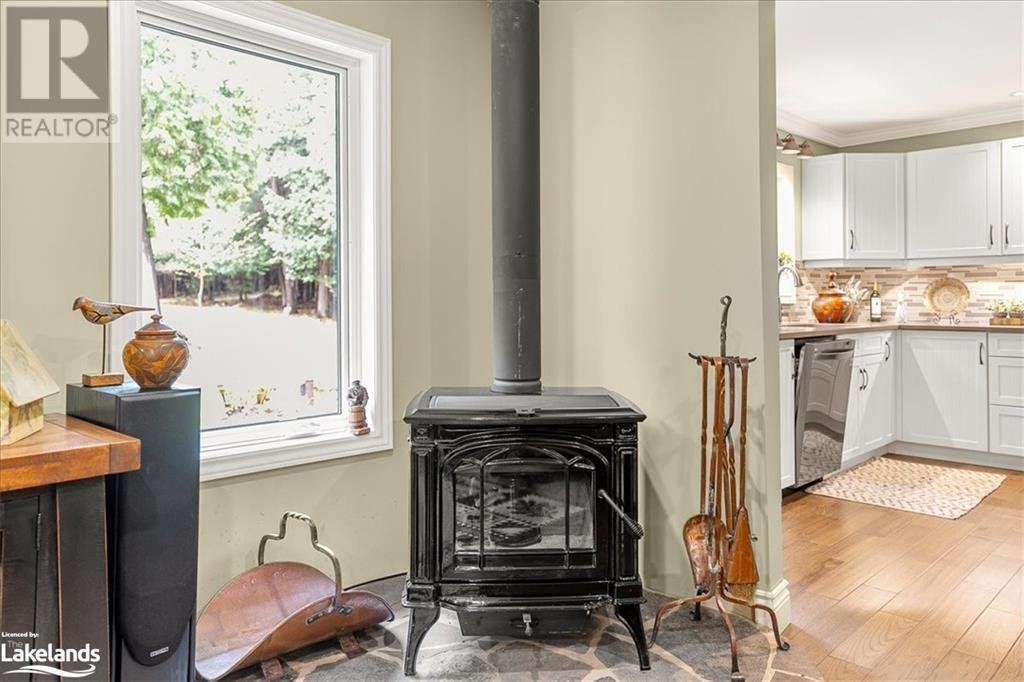 1074 Chelsea Lane, Algonquin Highlands, Ontario  K0M 1J1 - Photo 12 - 40586984