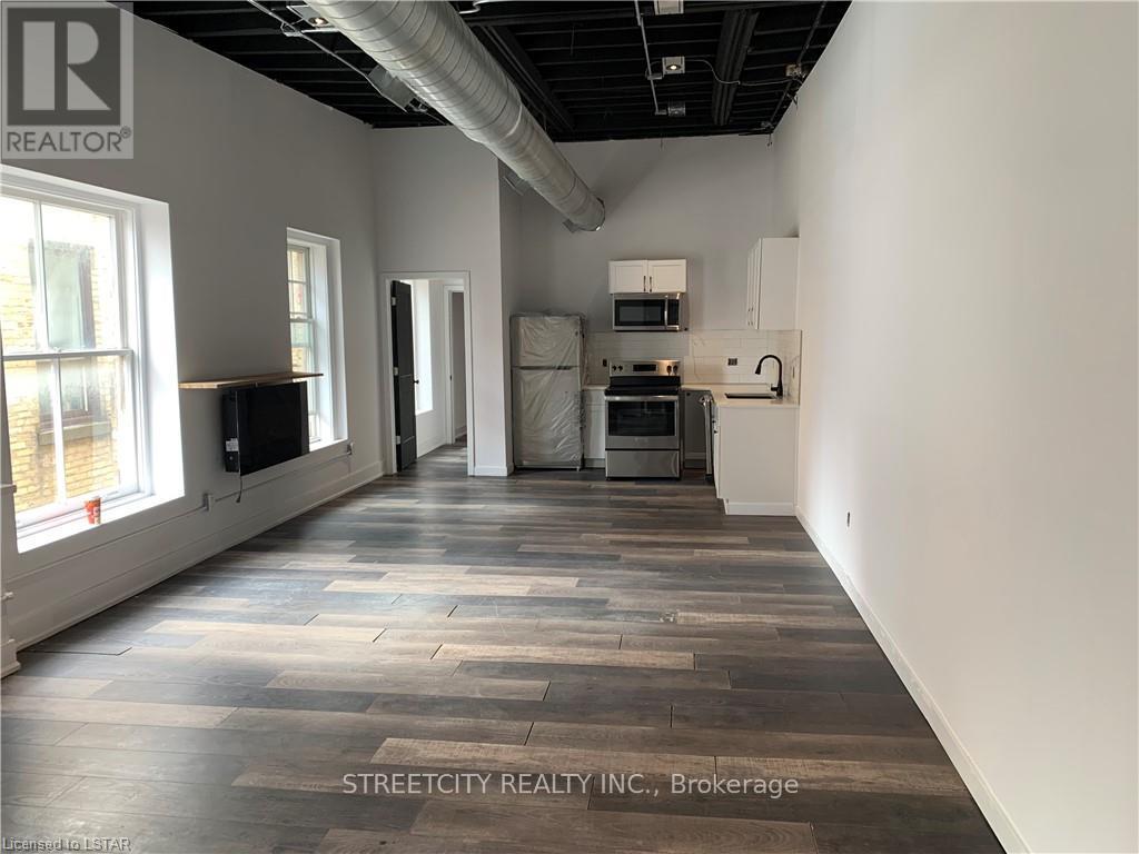 430 Richmond St, London, Ontario N6A 3C9 (26879049) Brown and Keyes