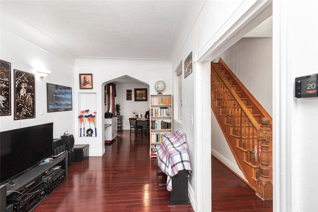 47 Clyde Street, Hamilton, Ontario  L8L 5R5 - Photo 6 - H4193154