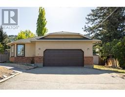 3556 Country Pines Drive Glenrosa
