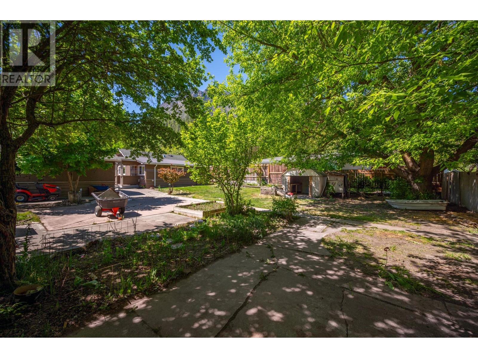 1236 Bouvette Rd, Lillooet, British Columbia  V0K 1V0 - Photo 33 - 178406