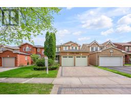 27 HEARNE CRES