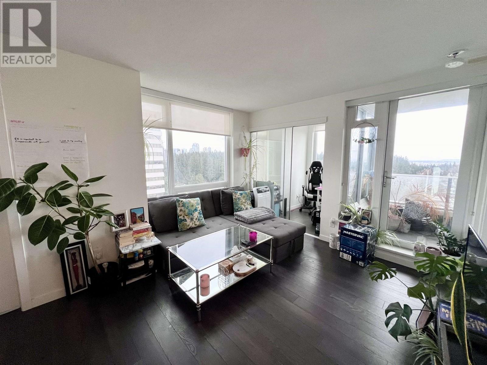 Listing Picture 4 of 11 : 2707 5665 BOUNDARY ROAD, Vancouver / 溫哥華 - 魯藝地產 Yvonne Lu Group - MLS Medallion Club Member