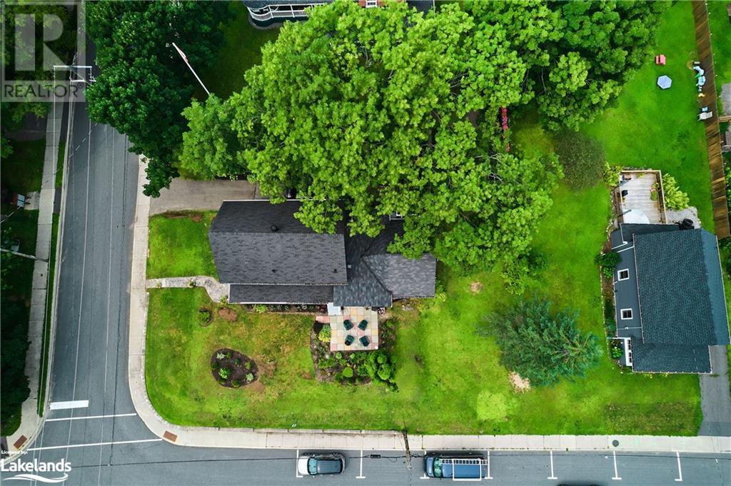 53 Kimberley Avenue, Bracebridge, Ontario  P1L 2A3 - Photo 4 - 40587512