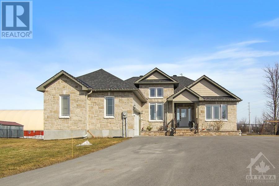2968 Drew Drive, South Mountain, Ontario K0E 1W0 (26883345) Paul