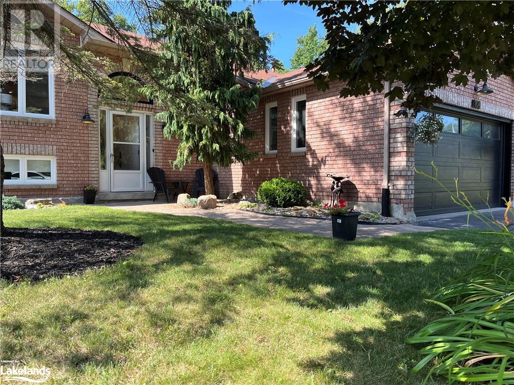 104 Leo Boulevard, Wasaga Beach, Ontario  L9Z 1C5 - Photo 4 - 40587475