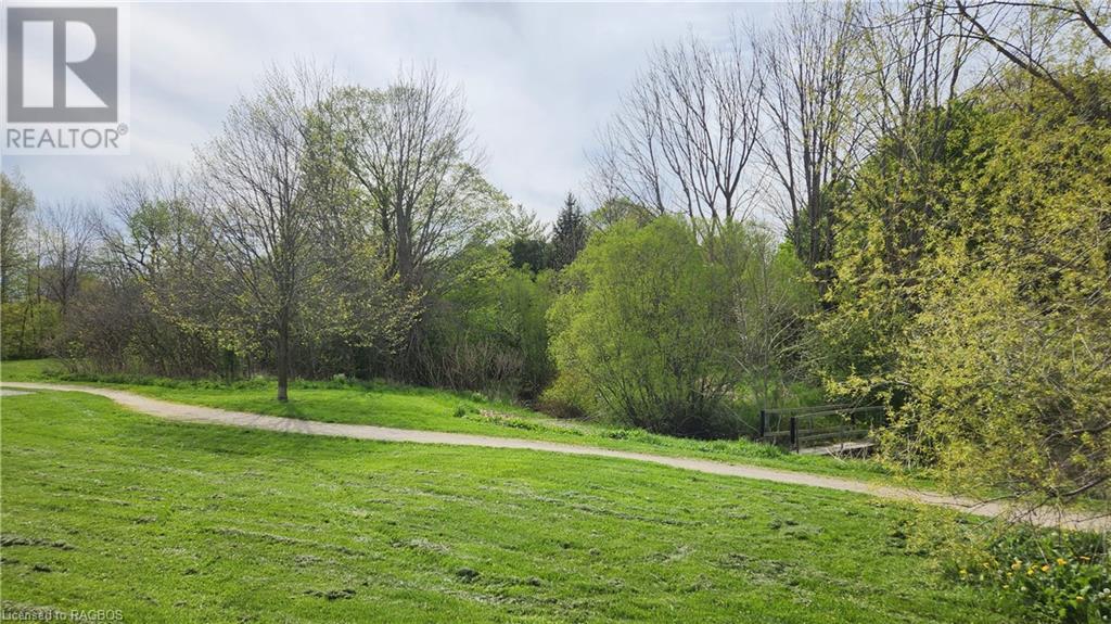 668 Palmateer Drive, Kincardine, Ontario N2Z 1R4 (26884561) Port Elgin Real Estate Listings