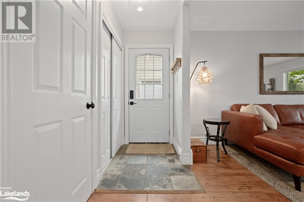 2 Mason Road, Collingwood, Ontario  L9Y 4G3 - Photo 3 - 40587853