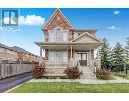 21 Castle Oaks Crossing, Brampton, Ca