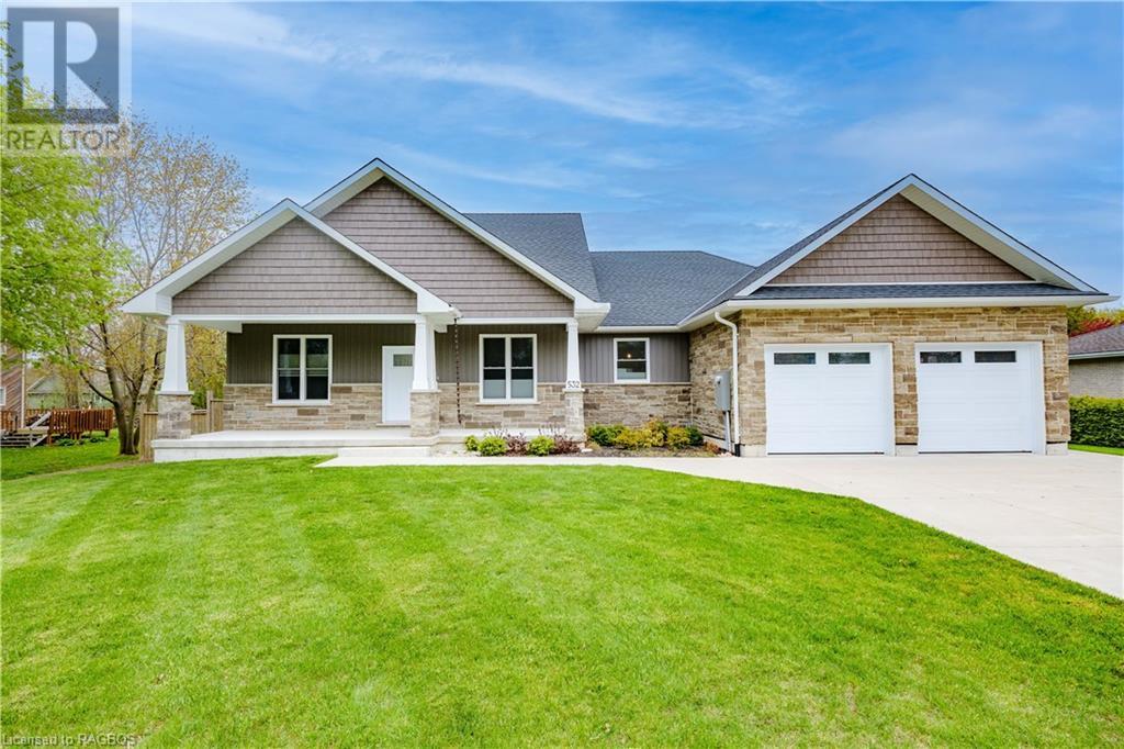 532 ATTAWANDARON ROAD Road, POINT CLARK, Ontario One Percent Realty