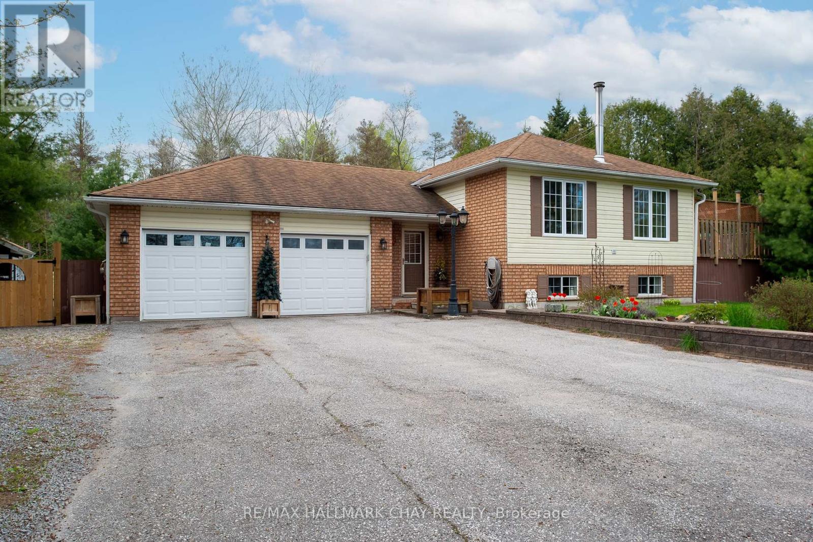 4925 Concession 2 Sunnidale Road, Clearview, Ontario  L0M 1N0 - Photo 1 - S8332690