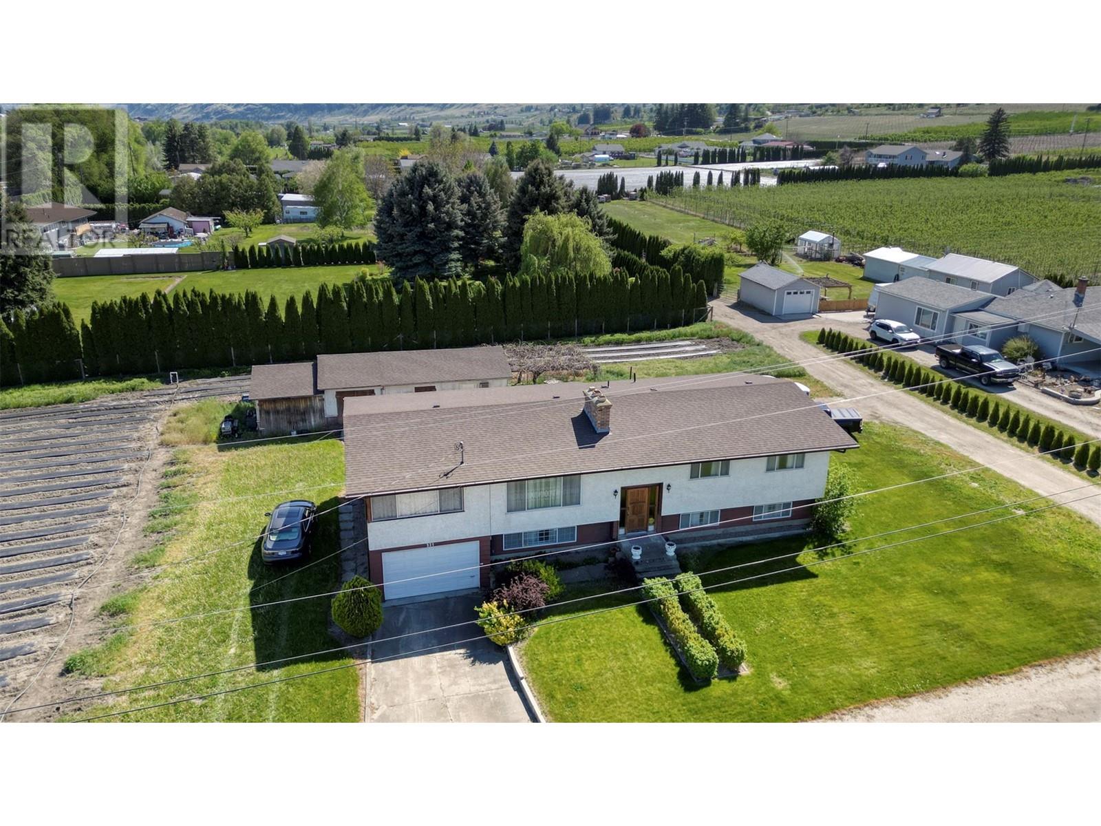 321 Road 9, Oliver, British Columbia  V0H 1T1 - Photo 3 - 10313411