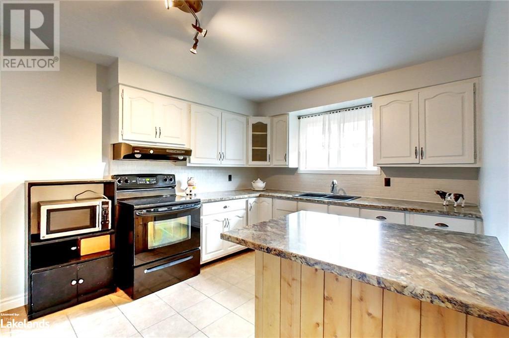 396 Walnut Street, Collingwood, Ontario  L9Y 4C7 - Photo 5 - 40585028