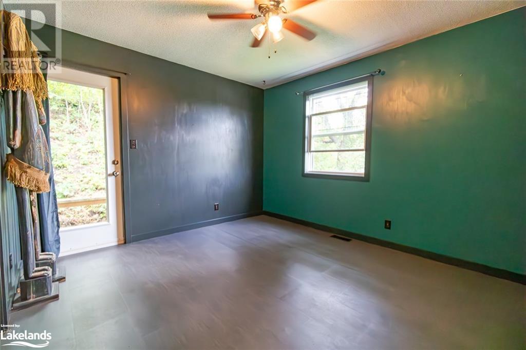 230 Yonge Street, Burk's Falls, Ontario  P0A 1C0 - Photo 6 - 40586935