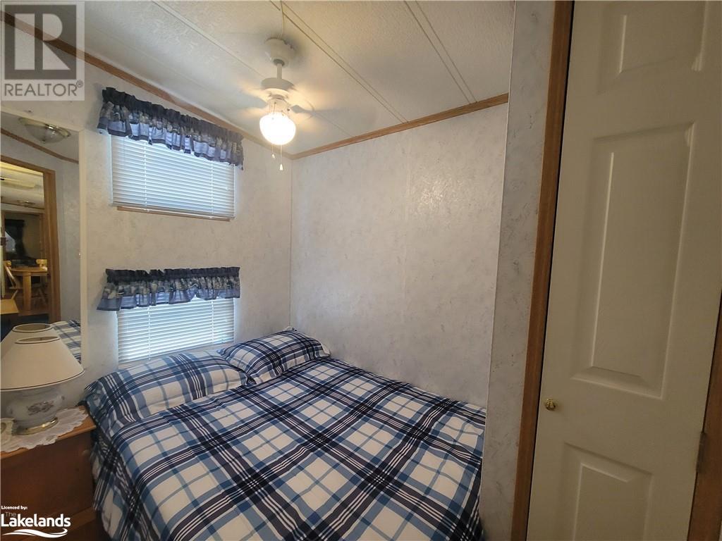 180 14th Street, Wasaga Beach, Ontario  L9Z 1X7 - Photo 15 - 40588192