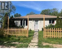 747 SCRATCH Unit# FRONT, kingsville, Ontario