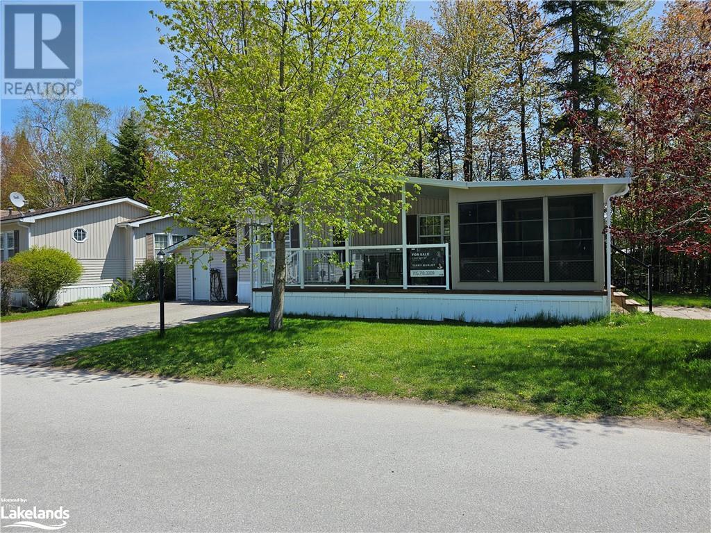 19 Topaz Street, Wasaga Beach, Ontario  L9Z 1X7 - Photo 20 - 40588353
