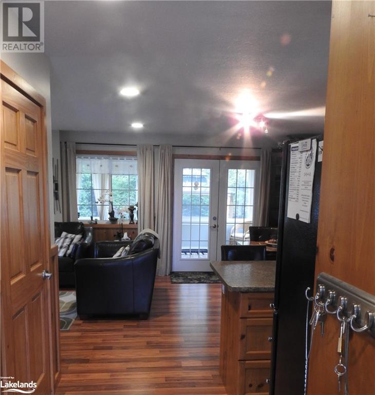 63 Madawaska Trail, Wasaga Beach, Ontario  L9Z 1X7 - Photo 3 - 40580674
