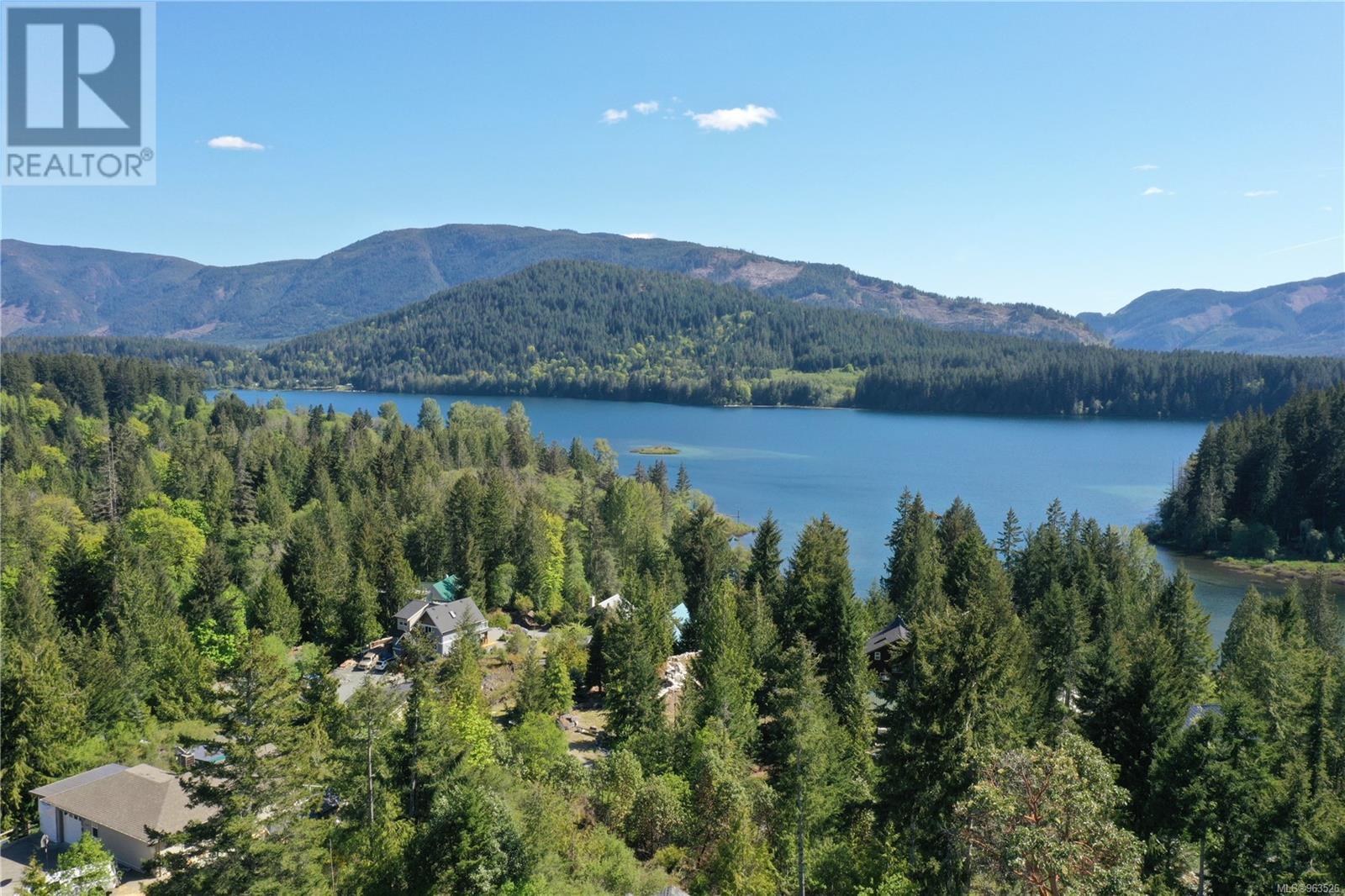 7468 Teal Crt, Lake Cowichan, British Columbia  V0R 2G1 - Photo 7 - 963526