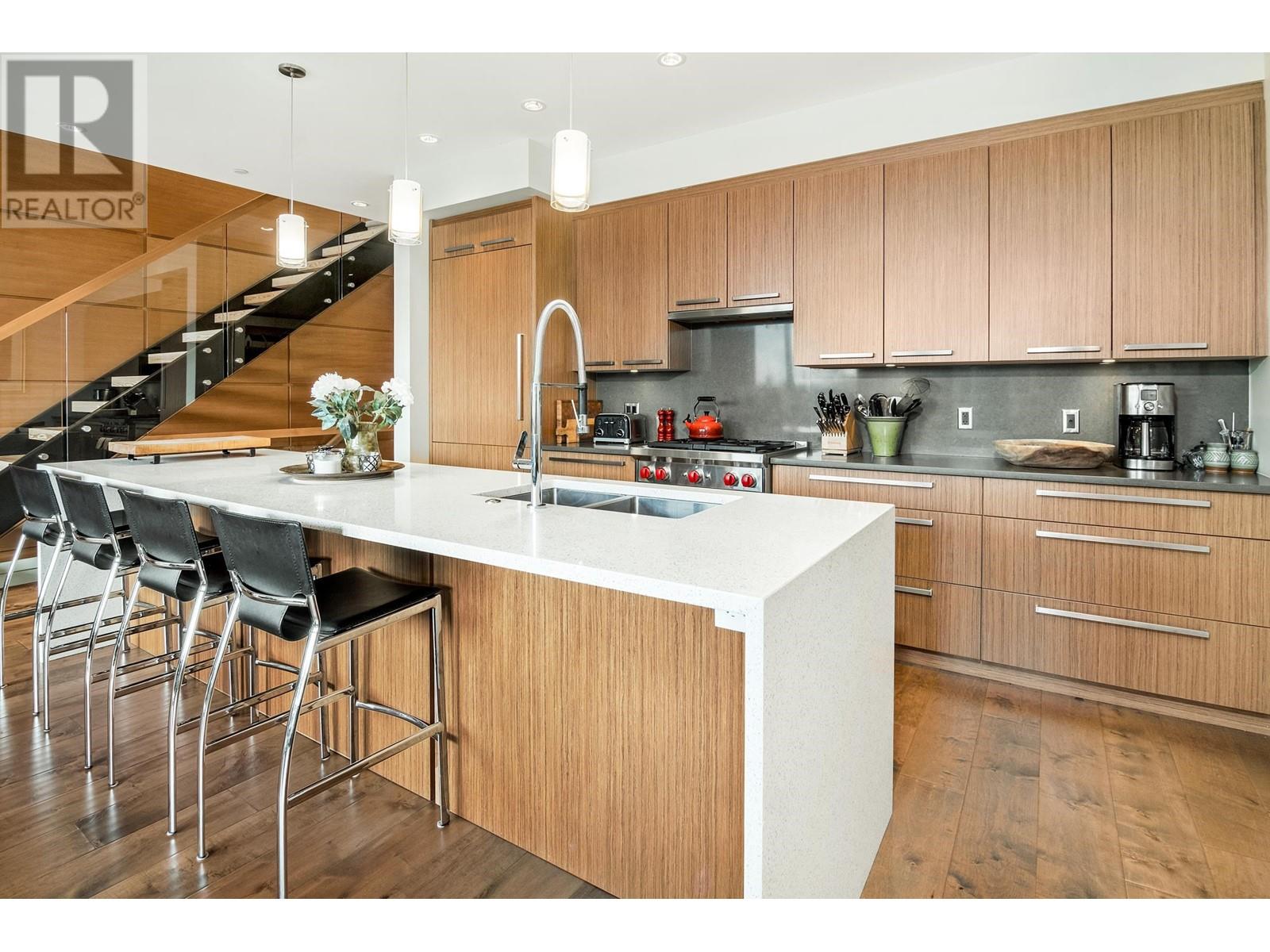 40 8400 ASHLEIGH MCIVOR DRIVE