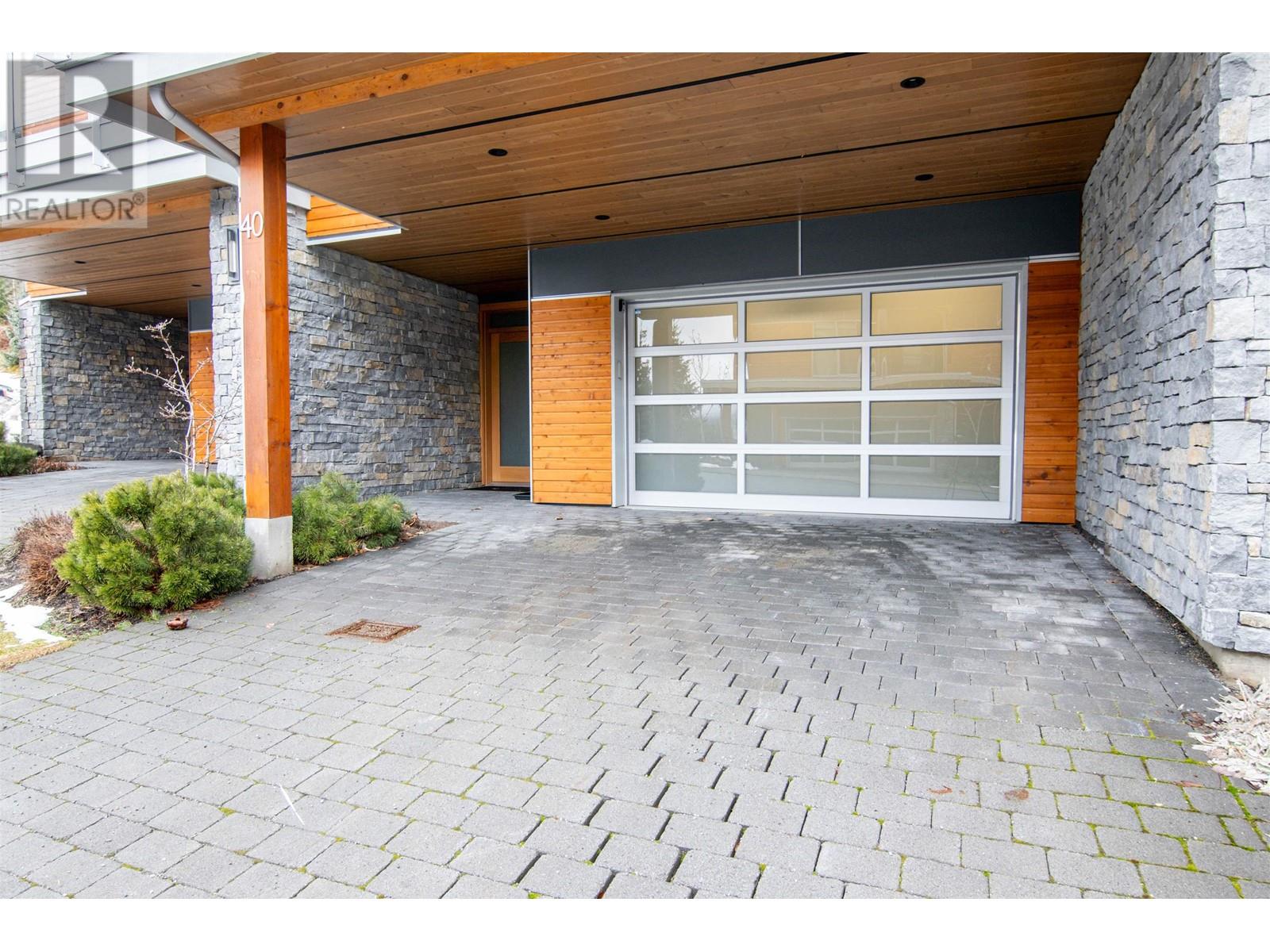 40 8400 ASHLEIGH MCIVOR DRIVE