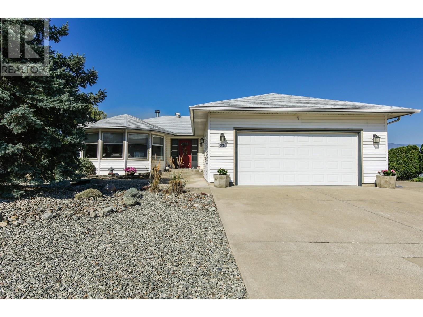 32 BAYVIEW Crescent Osoyoos