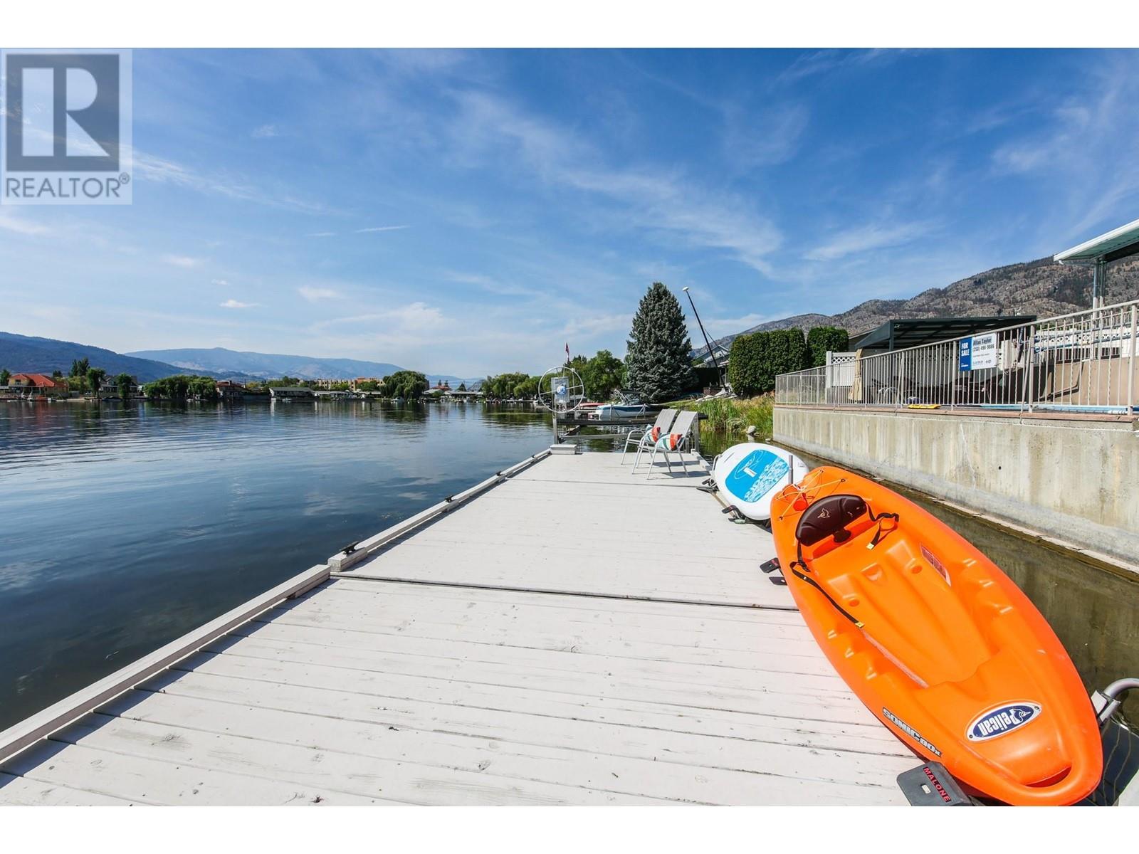 32 BAYVIEW Crescent Osoyoos