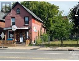 496 RIDEAU STREET