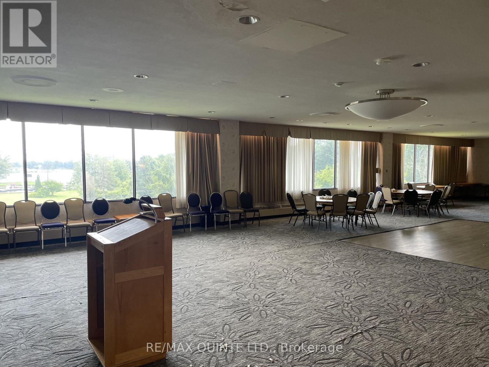 Park - 11 Bay Bridge Road, Belleville, Ontario  K8P 3P6 - Photo 28 - X6724144