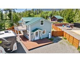 1129 Fifth Ave, ucluelet, British Columbia