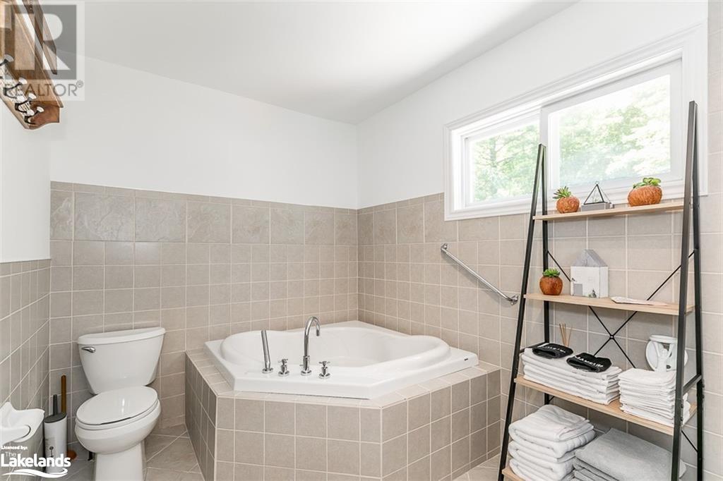2440 Champlain Road, Tiny, Ontario  L9M 0C9 - Photo 18 - 40588265