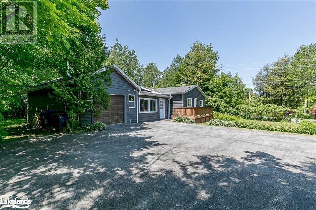 2440 Champlain Road, Tiny, Ontario  L9M 0C9 - Photo 2 - 40588265