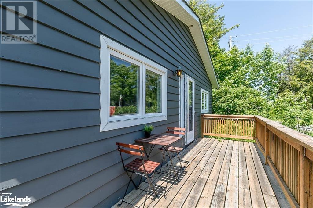 2440 Champlain Road, Tiny, Ontario  L9M 0C9 - Photo 3 - 40588265