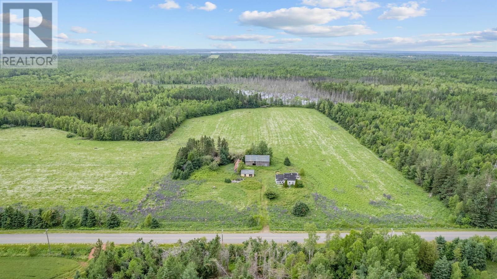 634 Peters Road, Pembroke, Prince Edward Island  C0A 1R0 - Photo 11 - 202406908