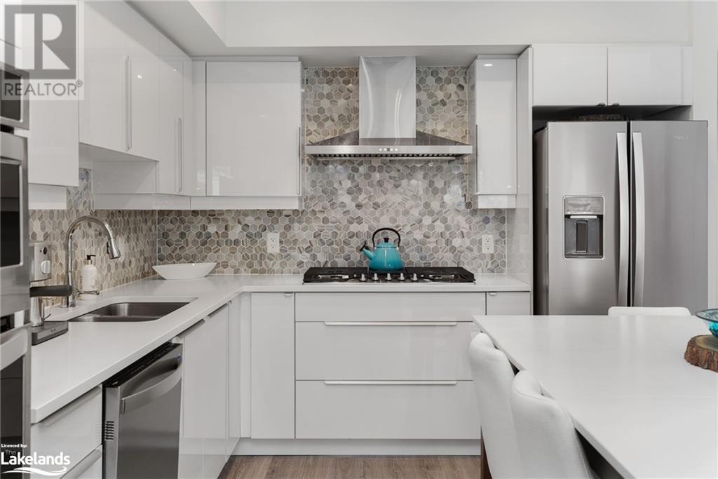 3 Tree Tops Lane Unit# 302, Huntsville, Ontario  P1H 1A9 - Photo 12 - 40588376